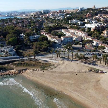 Apartment In Front Of Arrabassada Beach Tarragona Exterior photo