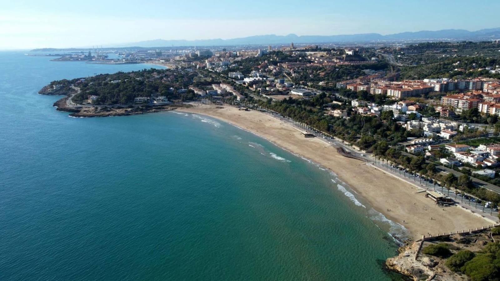 Apartment In Front Of Arrabassada Beach Tarragona Exterior photo